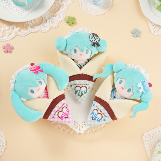 Vocaloid Hatsune Miku Moeyu Miku Merch GSC Lovely Crepe Doll Pendant